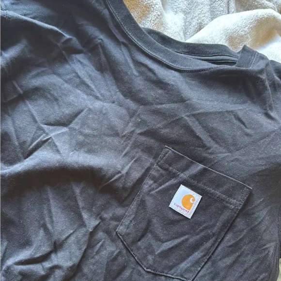 Carhartt Black Short-Sleeve Pocket Tee for Women - Picture 2 of 3